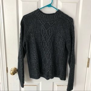 Abercrombie & Fitch Sweater
